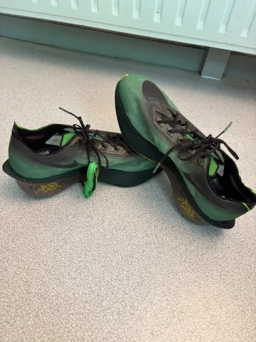 Używany Nike ZoomX Vaporfly 4 bike — zdjęcie 5 z 7
