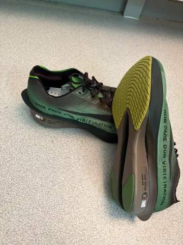 Używany Nike ZoomX Vaporfly 4 bike — zdjęcie 2 z 7