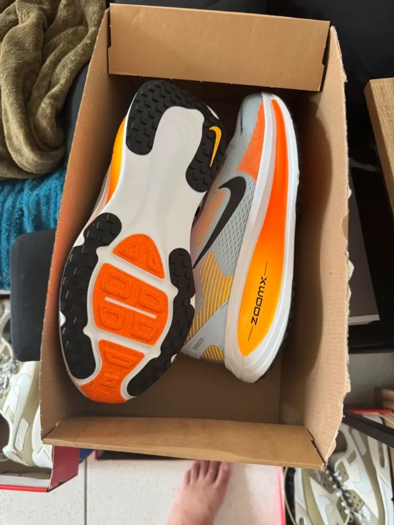 Gebrauchtes Nike Vomero 18 bike — Bild 2 von 4