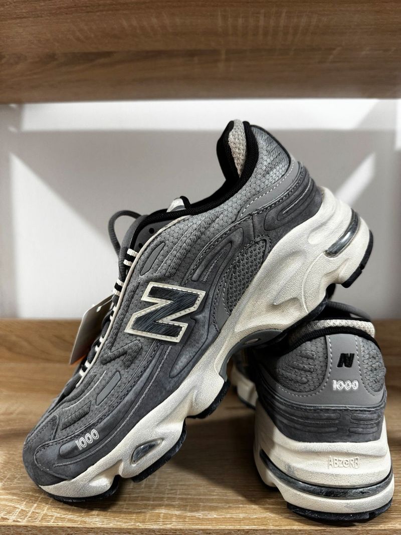 Used New Balance 1000 Running Shoes