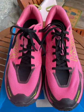 Hoka Mafate 5 bike d'occasion — image 3 sur 7