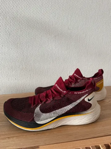 Použité Nike Vaporfly 4% Flyknit Gyakusou 2019 bike — obrázek 3 z 5