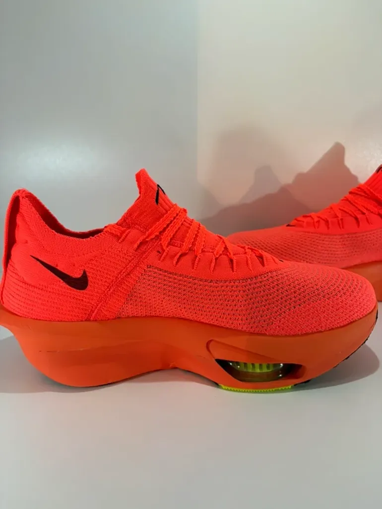 Used Nike Air Zoom Alphafly Next% 3 bike — image 7 of 13