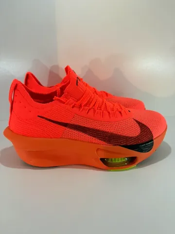 Used Nike Air Zoom Alphafly Next% 3 bike — image 5 of 13