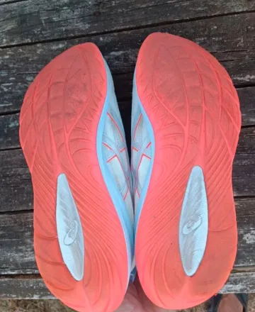 Used Asics Gel Cumulus 27 bike — image 4 of 5
