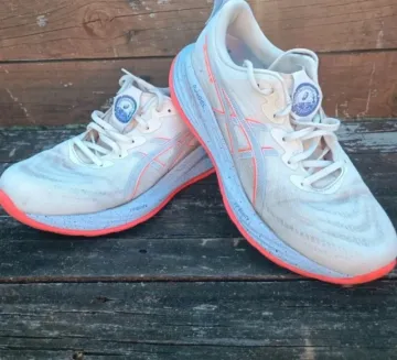 Used Asics Gel Cumulus 27 bike — image 1 of 5