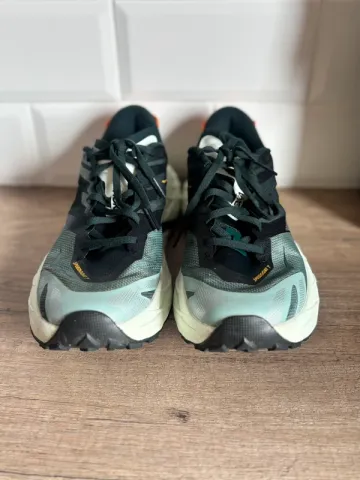 Hoka Speedgoat 7 bike d'occasion — image 6 sur 6