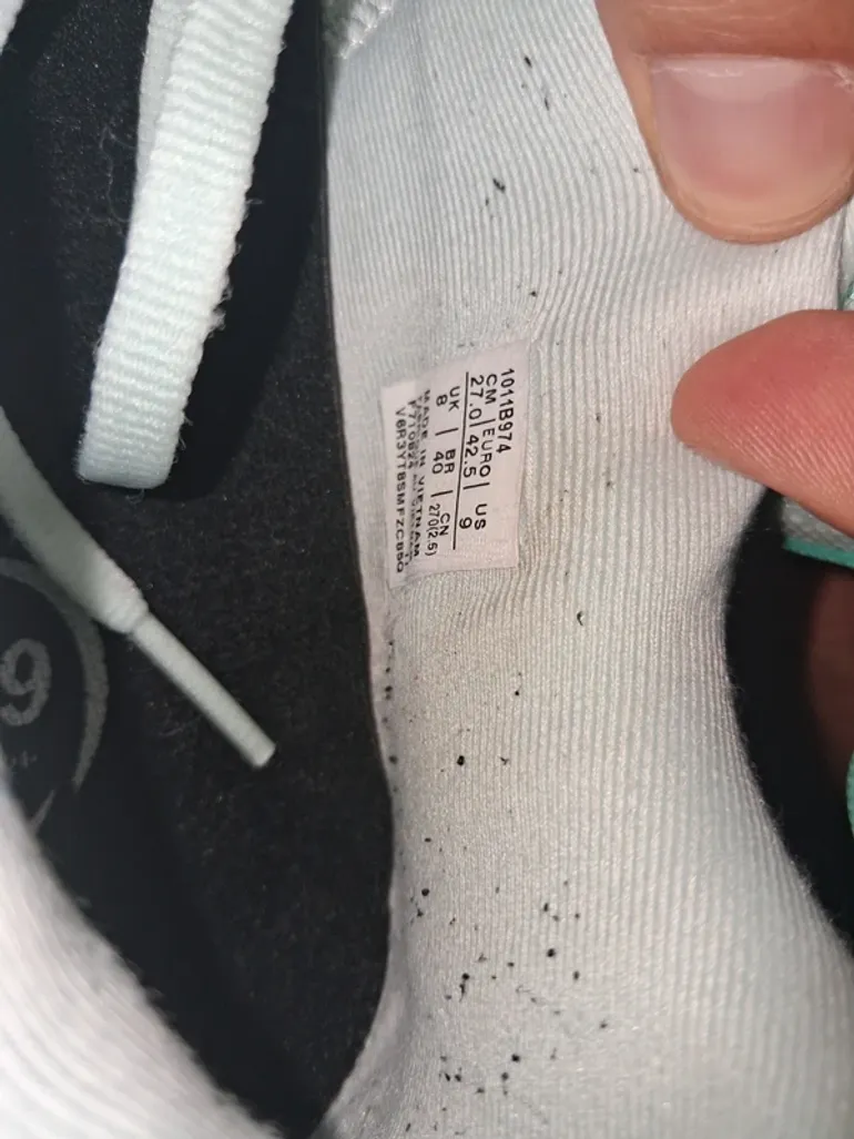 Used Asics Novablast 5 bike — image 5 of 6