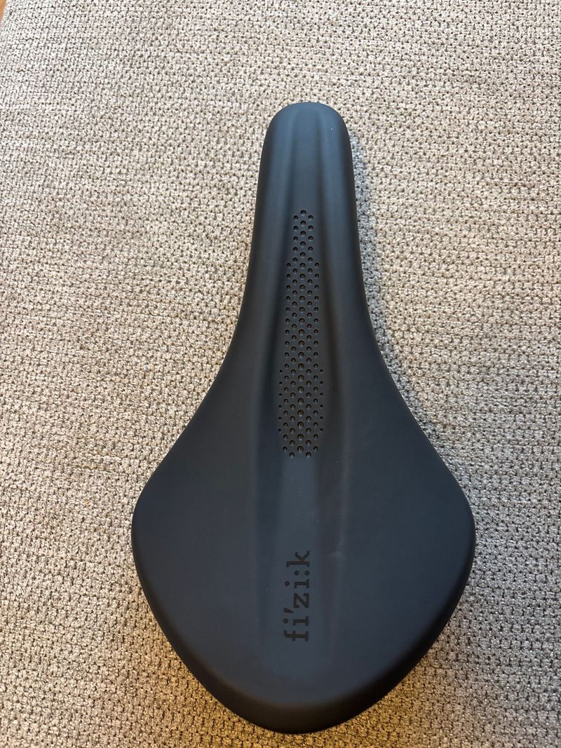 Used Fizik Aliante R5 2026 Saddles & Seatposts