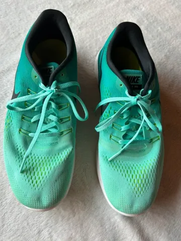 Used Nike Sportschuhe bike — image 1 of 4