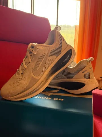 Gebrauchtes Nike Vomero 18 bike — Bild 1 von 5