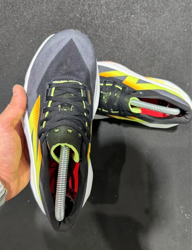 Použité New Balance FuelCell bike — obrázek 2 z 4