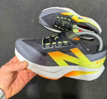 Použité New Balance FuelCell bike — obrázek 1 z 4