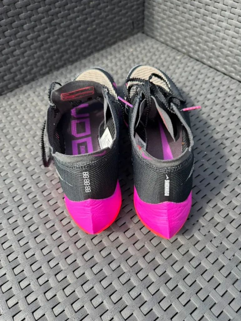 Used Lightweight ZoomX Vaporfly NEXT% 2 bike — image 4 of 10