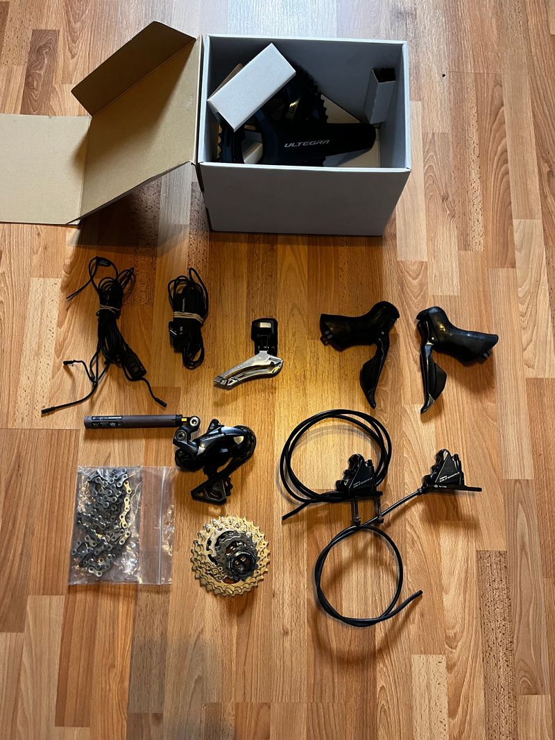Used Shimano Ultegra Di2 R8070 Groupset 2021 Groupset