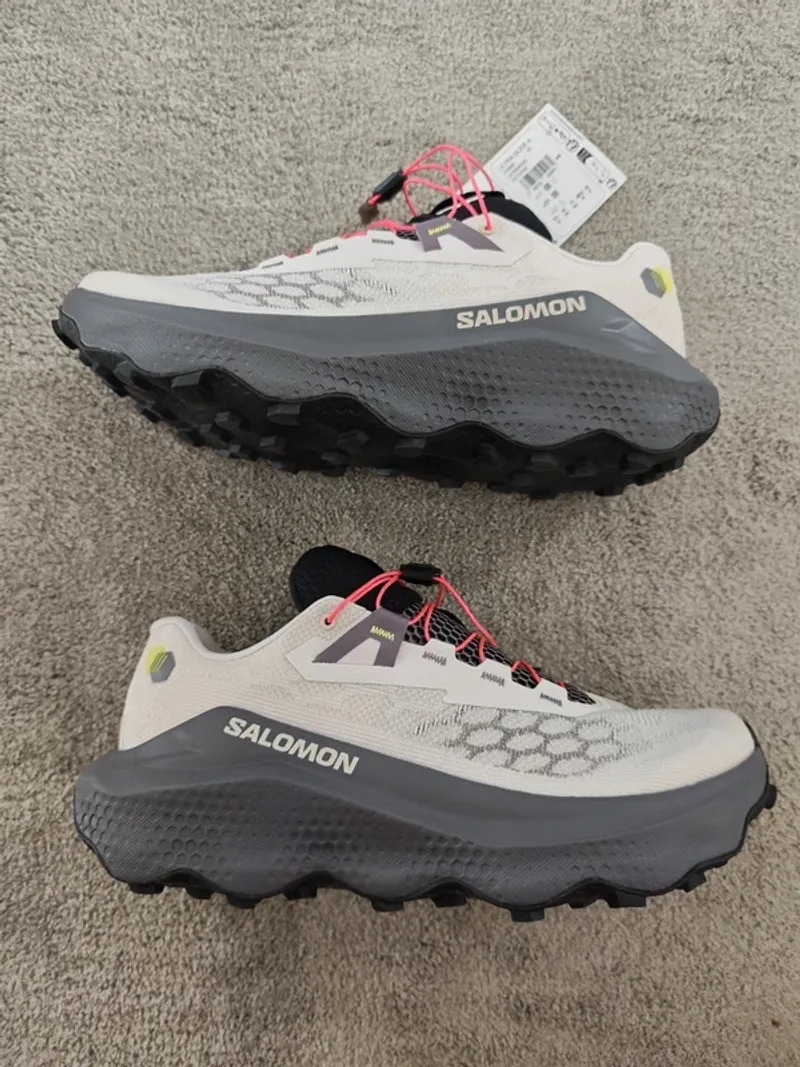 Used Salomon Ultra Glide 4 Running Shoes