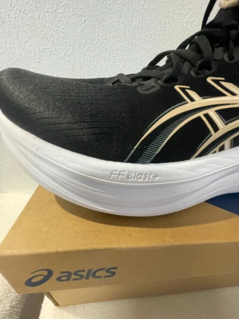 Použité Asics Gel-Nimbus 28 bike — obrázek 6 z 12