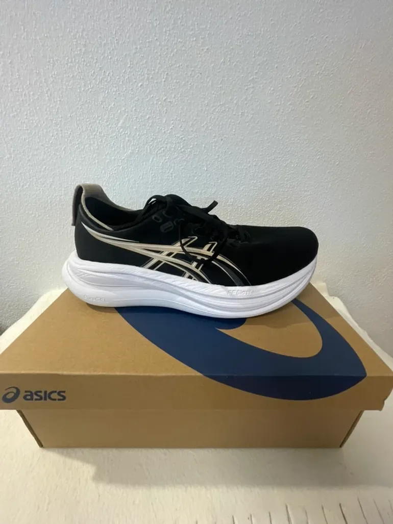 Použité Asics Gel-Nimbus 28 bike — obrázek 1 z 12
