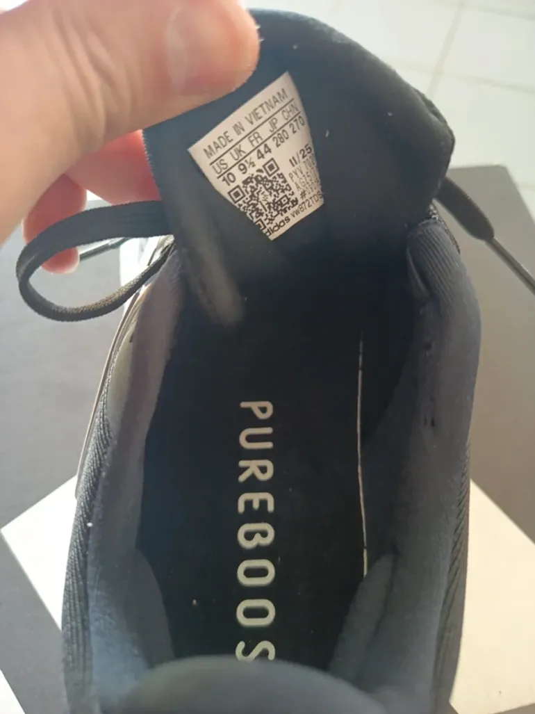 Used Adidas Pure boost 22 bike — image 5 of 6