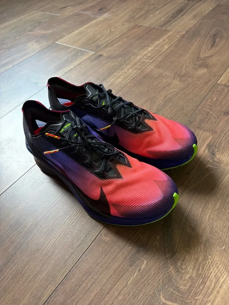 Używany Nike Vaporfly 4 bike — zdjęcie 2 z 7