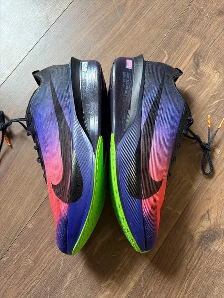 Używany Nike Vaporfly 4 bike — zdjęcie 4 z 7