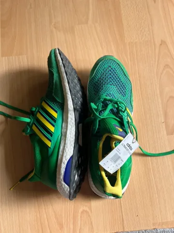 Used Adidas Ultraboost 1.0 x Disney bike — image 2 of 6