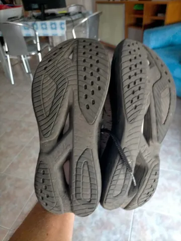 Used Hoka Mach X2 bike — image 12 of 12