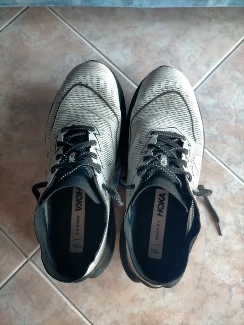 Hoka Mach X2 Running Shoes usato
