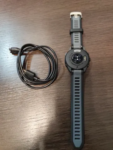 Použité Garmin Forerunner 165 bike — obrázek 3 z 4