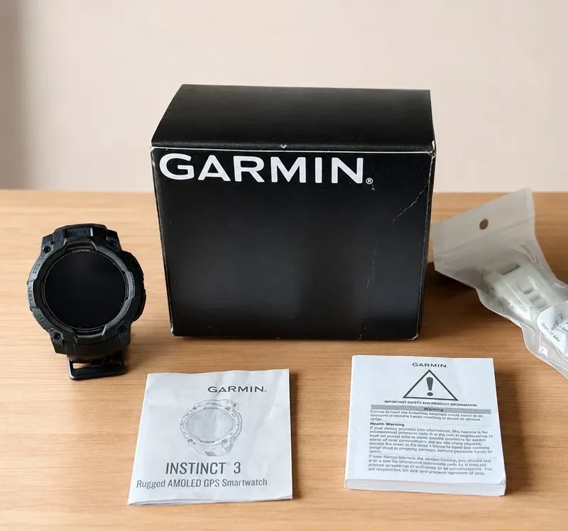 Käytetty Garmin Instinct 3 Amoled Electronics