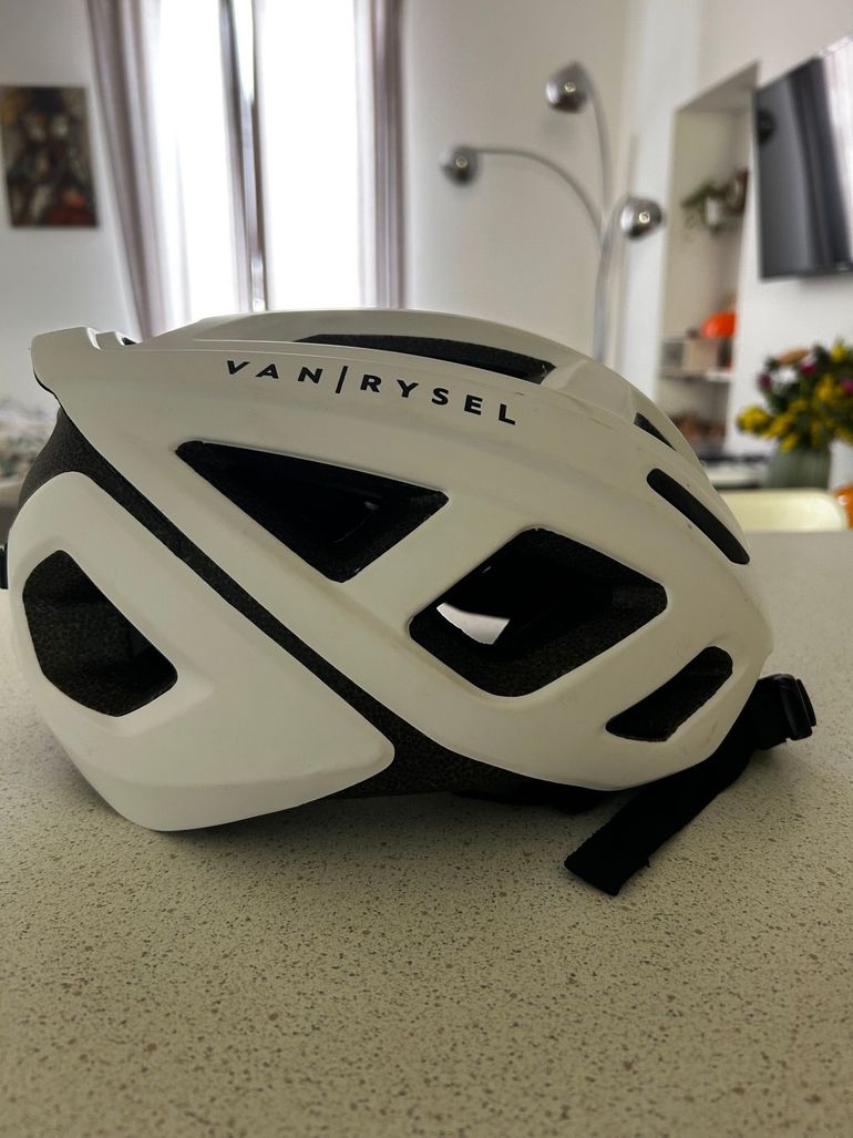 Used Van Rysel ROADR 500 2024 bike — image 2 of 6