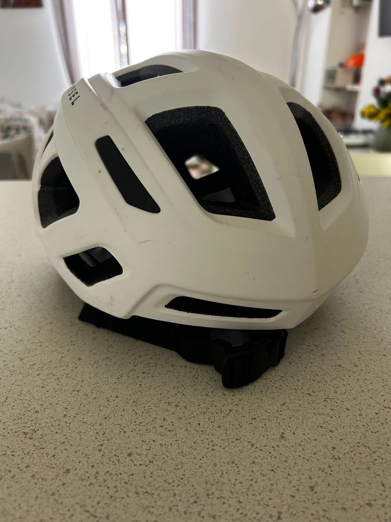 Used Van Rysel ROADR 500 2024 bike — image 1 of 6