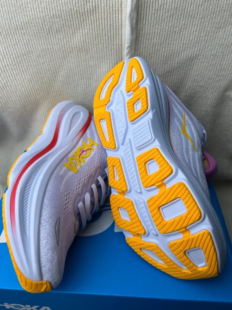 Used Hoka Baskets bike — image 2 of 13