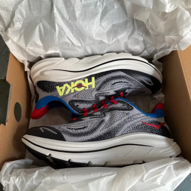Hoka Clifton 10 bike d'occasion — image 6 sur 6