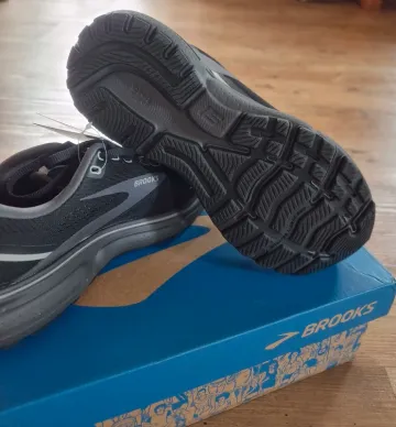 Used Brooks Ghost 15 bike — image 3 of 4