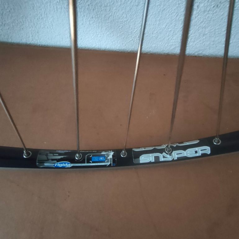 Używany Rigida Snyper 28" Wheel bike — zdjęcie 3 z 15