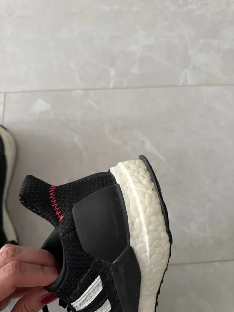 Used Adidas Solarboost bike — image 2 of 7