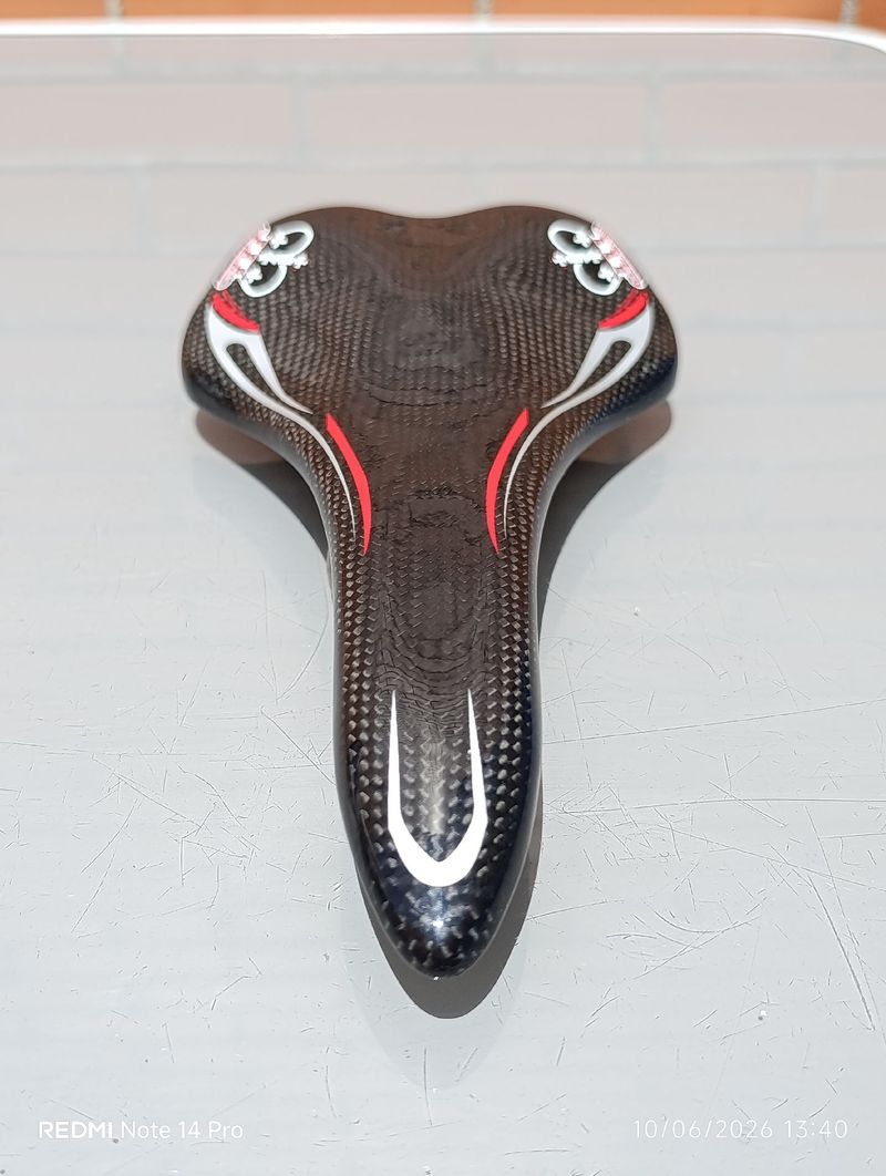 Tweedehands Costantino Carbón-Titanio Saddles & Seatposts