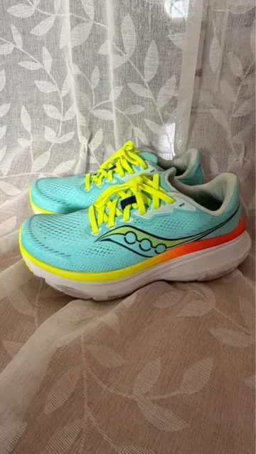 Käytetty Saucony Guide 19 bike — kuva 4 / 5