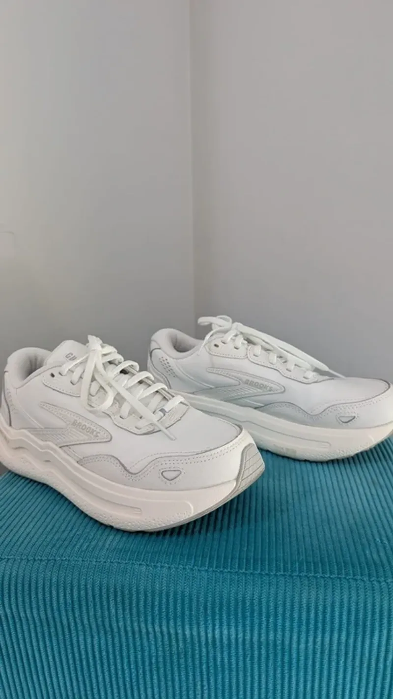 Used Brooks Ghost Max L Running Shoes