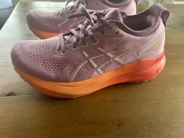 Käytetty White Asics Gel-Kayano 31 bike — kuva 3 / 9