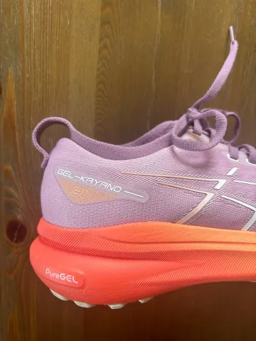 Käytetty White Asics Gel-Kayano 31 bike — kuva 8 / 9