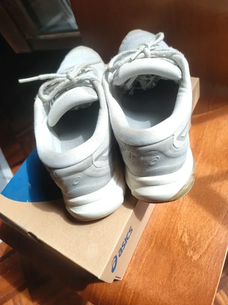 Käytetty Asics Gel-Kumo Lyte bike — kuva 4 / 7