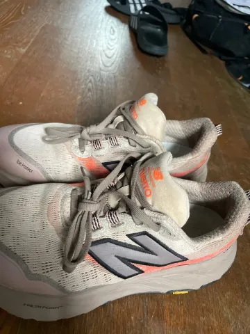 Gebrauchtes New Balance Hierro v9 bike — Bild 3 von 5