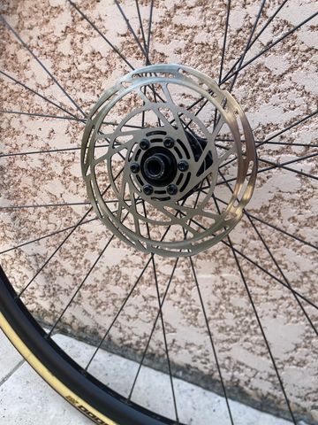 Używany Giant Front Wheel bike — zdjęcie 2 z 2