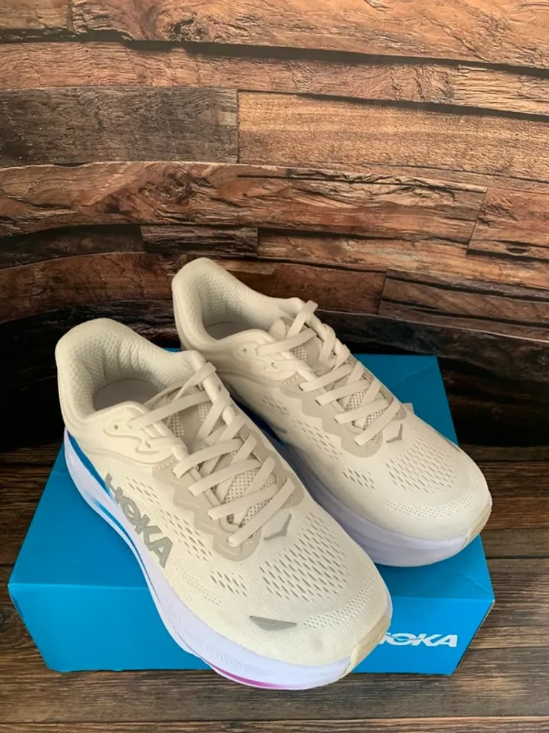 Tweedehands Hoka Bondi 9 bike — afbeelding 4 van 5