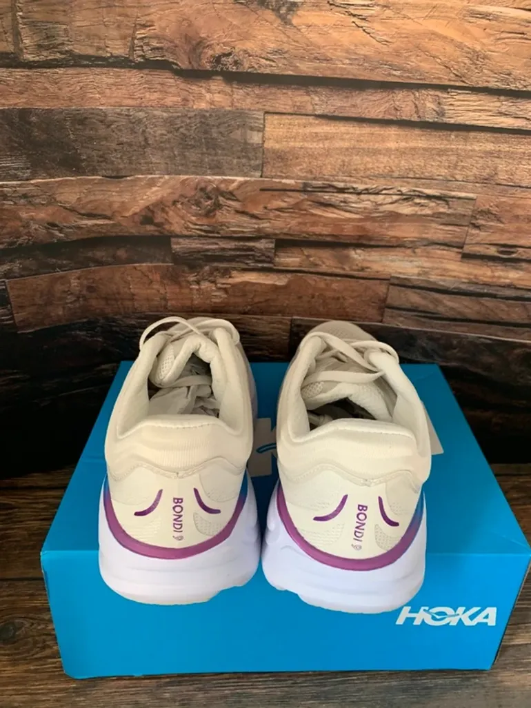 Tweedehands Hoka Bondi 9 bike — afbeelding 3 van 5