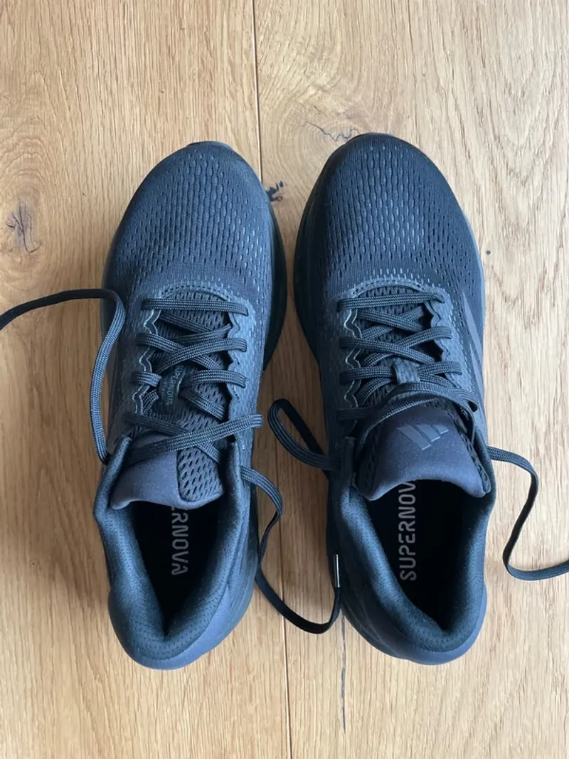 Použité Supernova Stride 2.0 Running Shoes