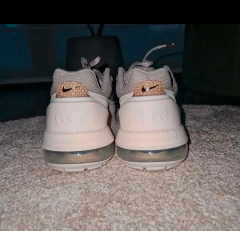 Used Nike Air Max Pulse bike — image 4 of 6