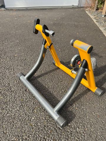 Käytetty Elite Cycling Accessories